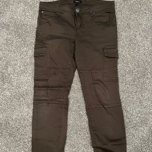 Women’s Pants